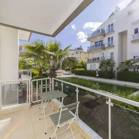 Furnished Flat With Shared Pool In Antalya Apartment Belek
